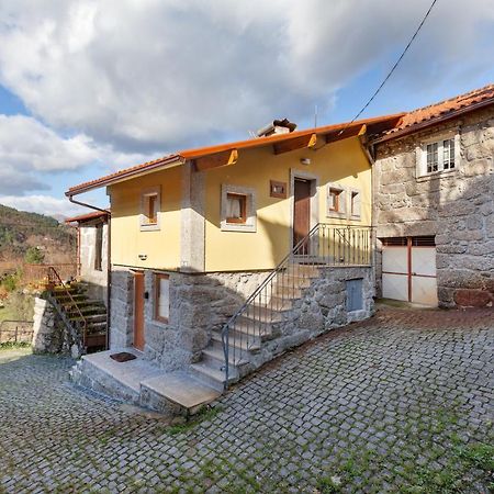 Casa Das Bonecas Vieira do Minho Dış mekan fotoğraf